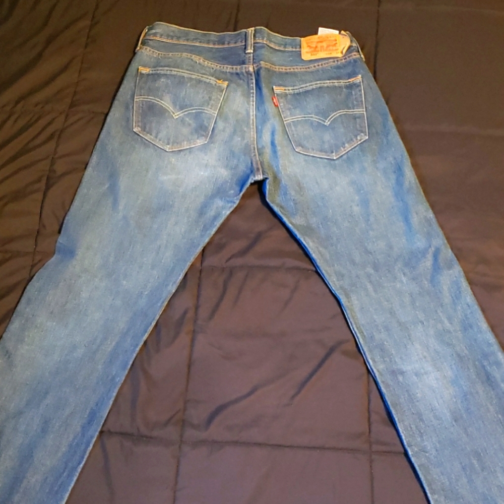 Levi Jeans - Picture 3 of 4